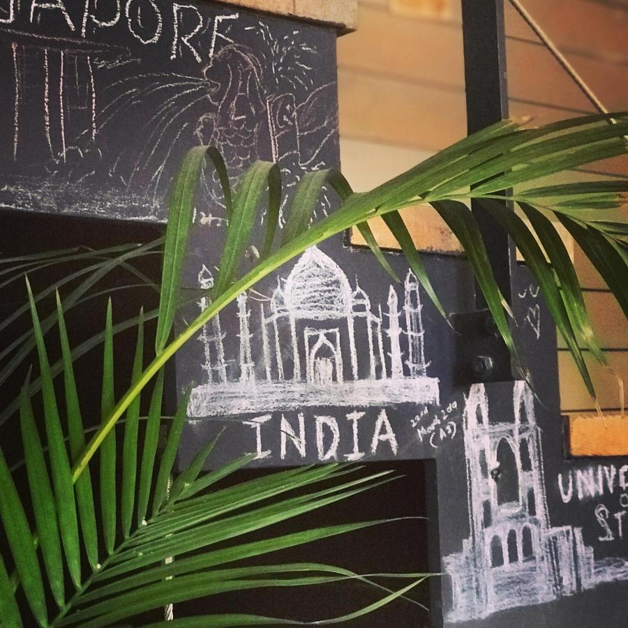 Hostel Iconic